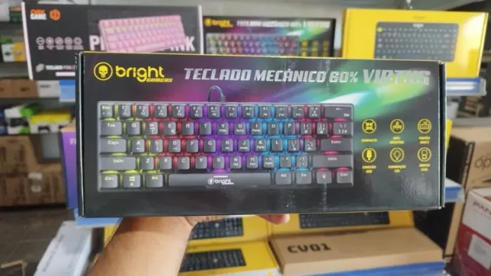 TECLADO MECANICO 60% GAMER RGB