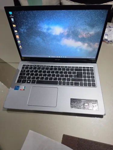 Notebook Acer Core i5 11th | 8GB DDR4 | 256GB NVMe | Tela IPS FHD | Corpo Alumínio |