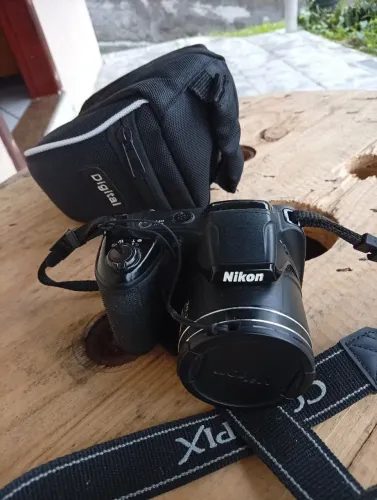 Tem uma máquina profissional semi-nova para vender o valor a combinar