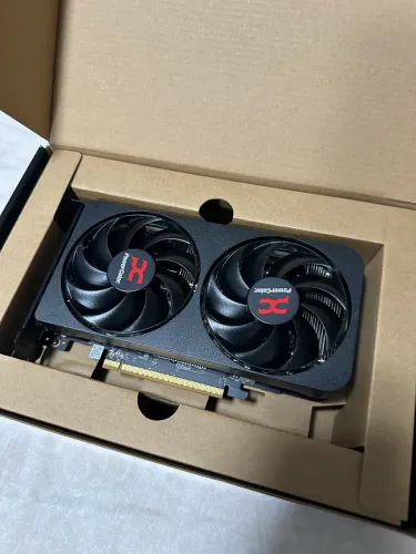 Placa de Vídeo RX 9060 XT