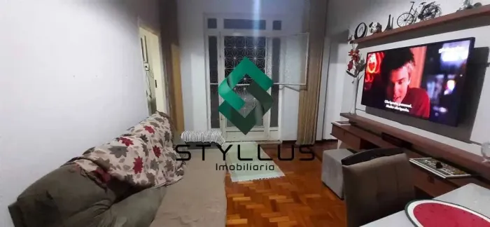 Apartamento em Rua Pernambuco - 60m² (Ref: C22101)