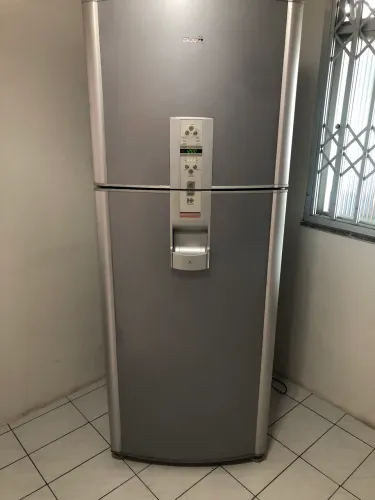 Vendo geladeira Brastemp