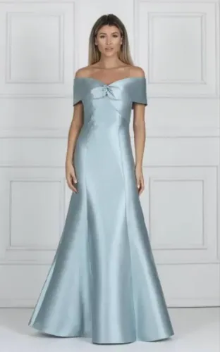 Vestido alfaiataria azul bebê Camila Siqueira