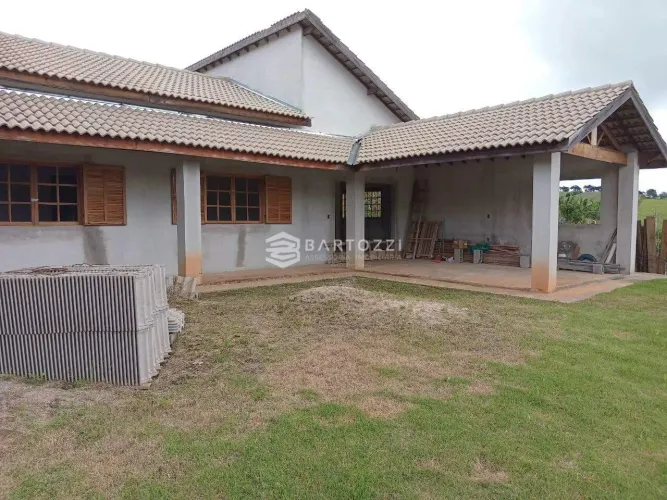FAZENDA / SÍTIO / CHÁCARA COM 3 QUARTOS À VENDA, 1