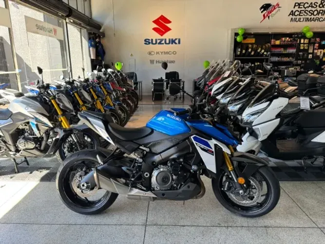 SUZUKI GSX-S1000 2026 COM 3 MIL KM IMPECAVEL DISPONIVEL!