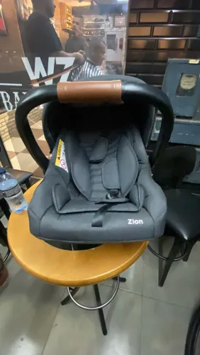 Bebê conforto