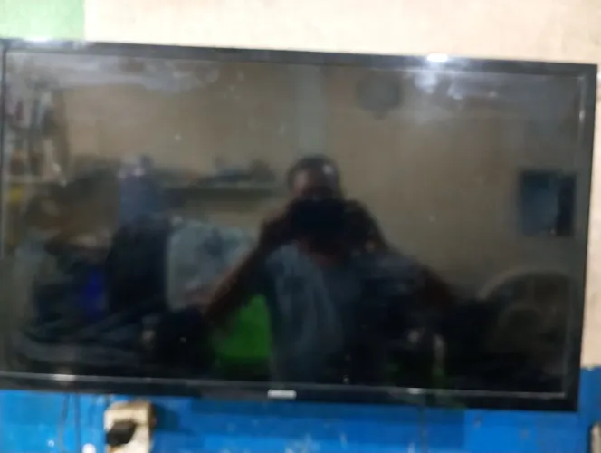 Televisão Samsung com defeito