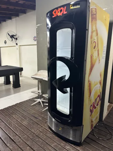 Cervejeira Metalfrio 127v