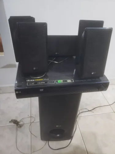Home theater LG 220w 