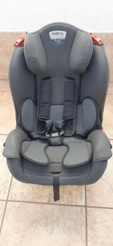 Cadeira de carro burigotto matrix evolution k