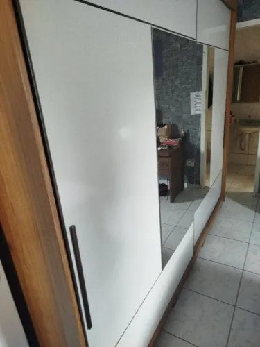 Guarda roupa 
