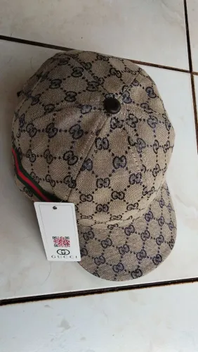 Boné da Gucci
