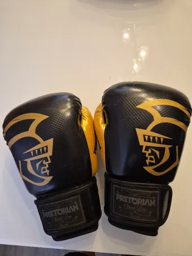 Luvas pretorian black line gold 14oz