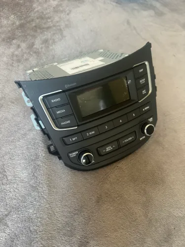 Radio Hb20 original sem uso 