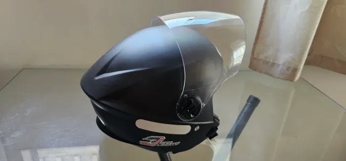 Capacete tamanho 58 new liberty utilizado apenas 3x impecável 