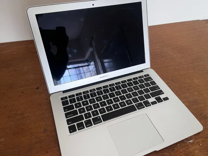 MacBook Air 2017 Intel i5 Seminovo Perfeito Estado