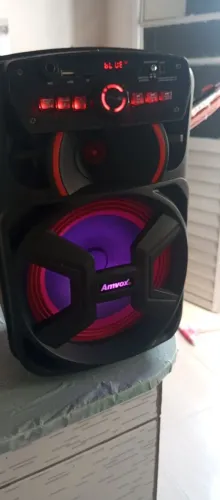 Caixa amplificada amvox