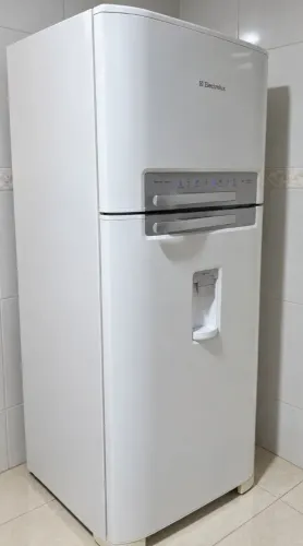 Geladeira Electrolux DFW50 Frost Free Duplex