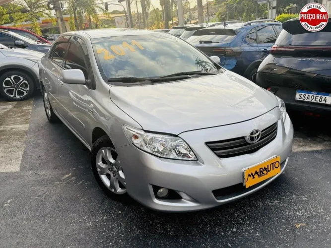 Toyota Corolla GLI 1.8 Flex 16V Aut. 2011