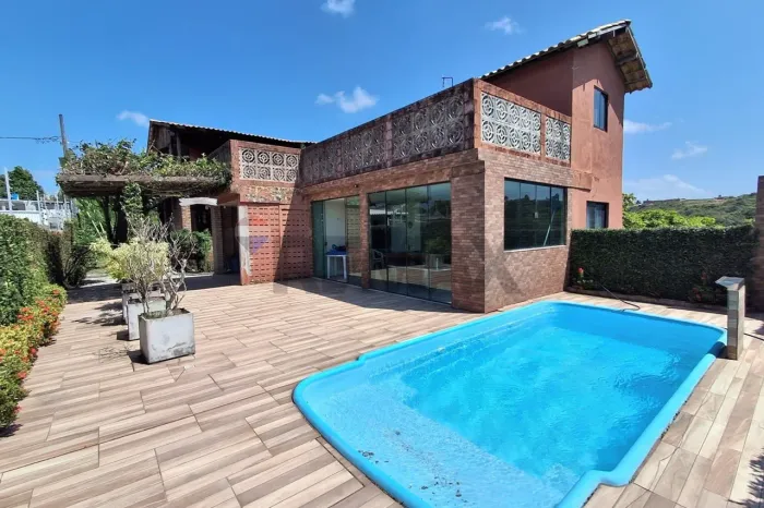 CASA QUE PARECE TER SAÍDO DE UM CONTO EUROPEU !