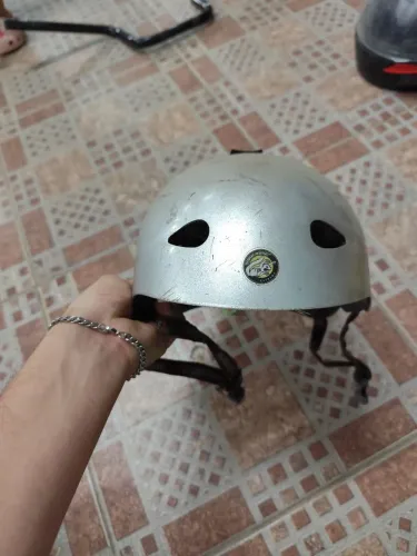 Capacete