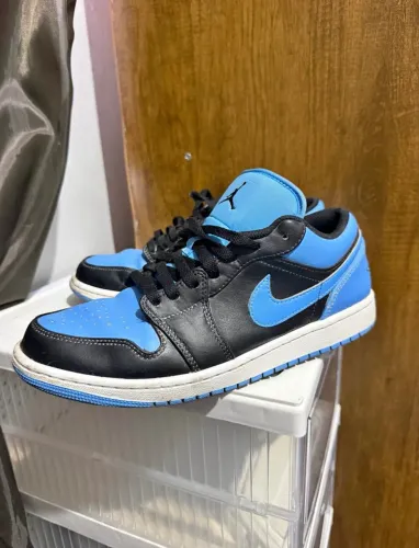 Air jordan low