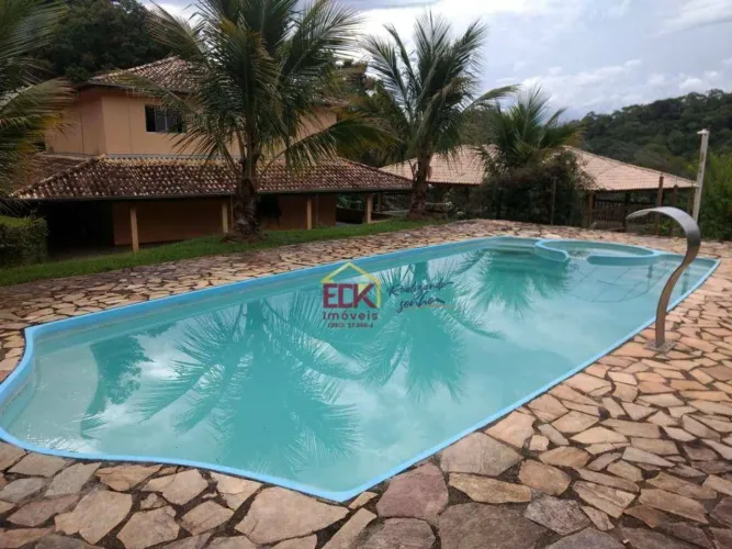Chácara com 4 dormitórios à venda, 15 m² por R$ 915.000,00 - Zona Rural - Monteiro Lobato/