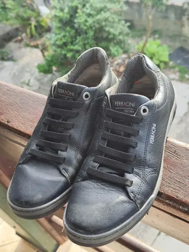 Sapato Ferracini 37