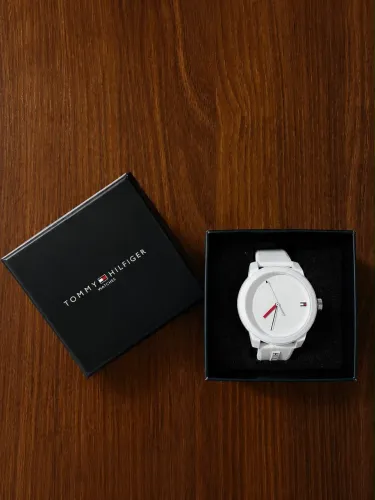 Relógio Tommy Hilfiger Original - Branco | Excelente Estado