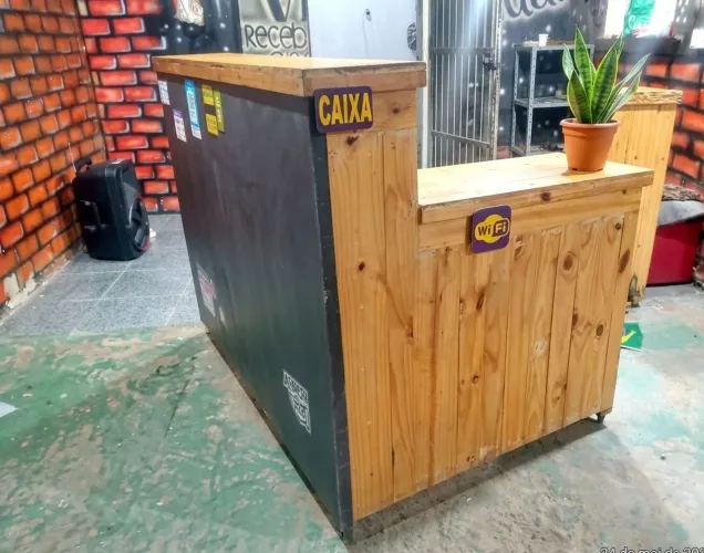 BALCÃO SEMI NOVO EM (L) + CADEIRA DE ESCRITÓRIO 
