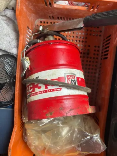 Bomba Engraxadeira Pneumática Mac Lub 5kg Mac 35 Export C/mangueira