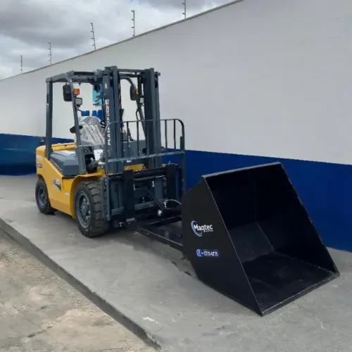 Empilhadeira Plasnox- 3.800kg com a concha Hidráulica.[