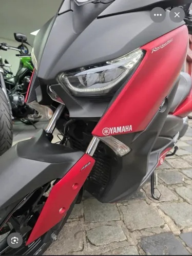 Vendo xmax 23/24