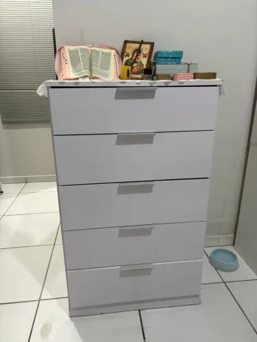 Cômoda com todas as gavetas funcionando - 200 Somente Retirada Indaial