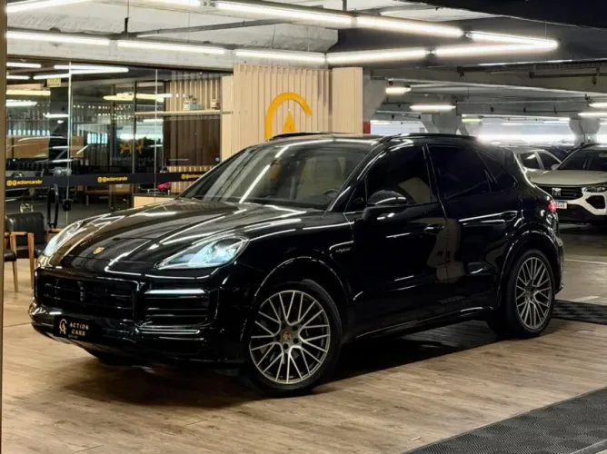 Porsche Cayenne E-hybrid 3.0 V6 462cv 2023