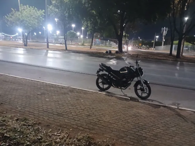 Troco por carro