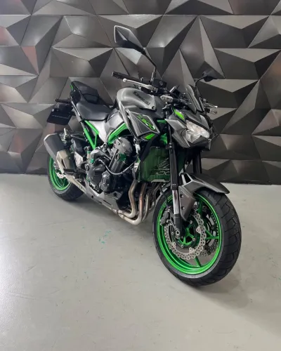Z 900