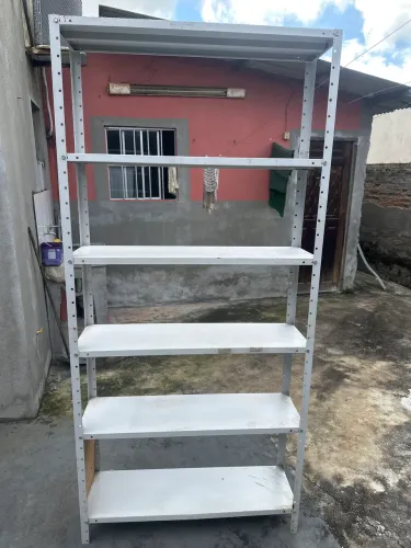 Estante de ferro 6 prateleiras