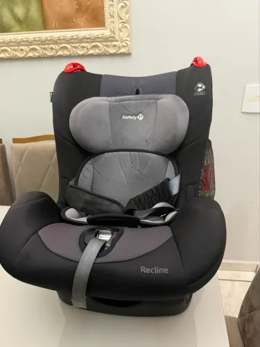 VENDO - Cadeirinha pra bebê recline Safety 1ST