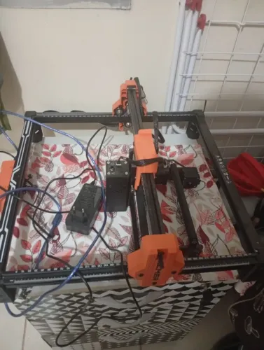 Gravadora aleser acmer 12w corta e grava vários materiais ela e nova quase não usei..