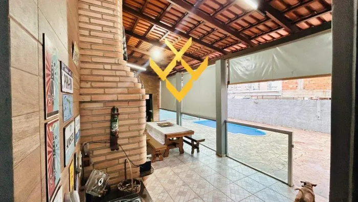 Casa residencial à venda no Bom Pastor, em Divinópolis/MG