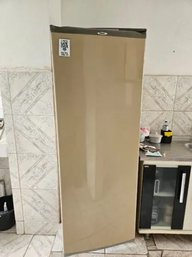 Geladeira Consul Pratice 340 super conservada