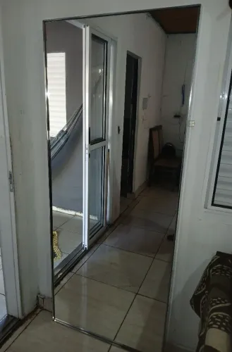 Vendo um espelho