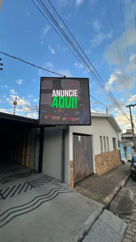 Painel de LED outdoor, resolução p6, 2 x2 metros - Marca LedExpert
