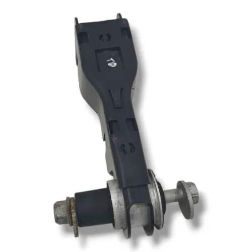 BRACO SUSPENSAO TRASEIRO DIREITO JAGUAR E-PACE P300 2.0 2018