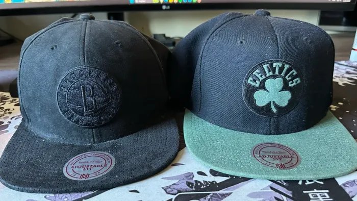 Bonés Mitchell & Ness NBA Original - Brooklyn Nets e Boston Celtics