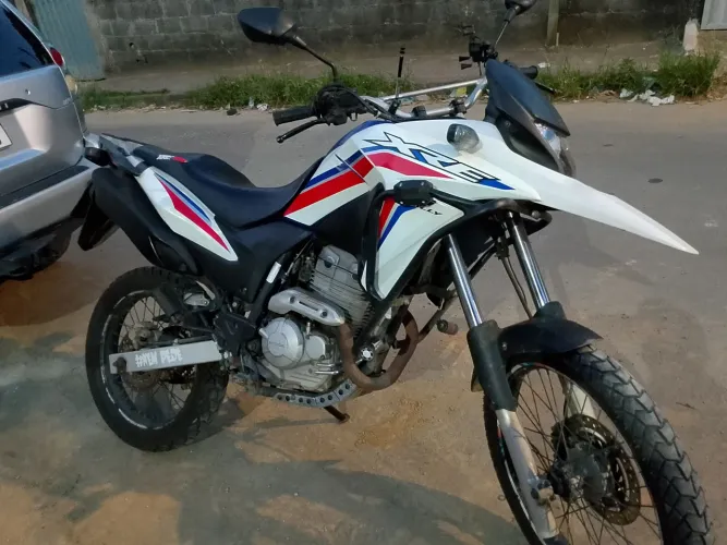 XRE RALLY impecável 