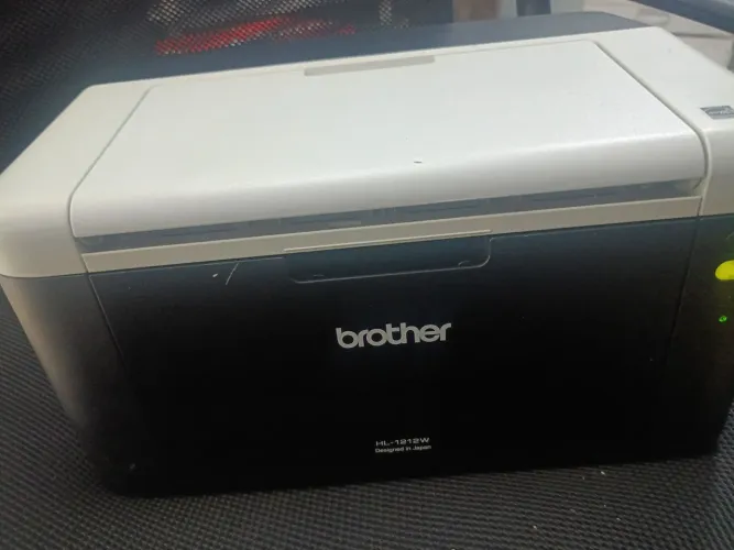 Impressora Brother HL- 1212W USB / Wi-Fi 