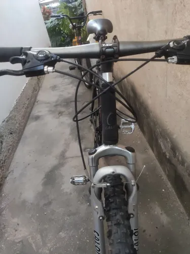 Bicicleta aro 26 Caloi Alumínio 21v
