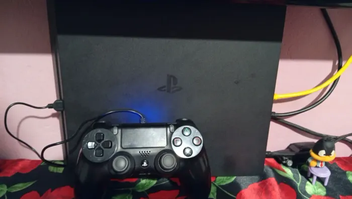 Ps4 vendo ou troco por Xbox.